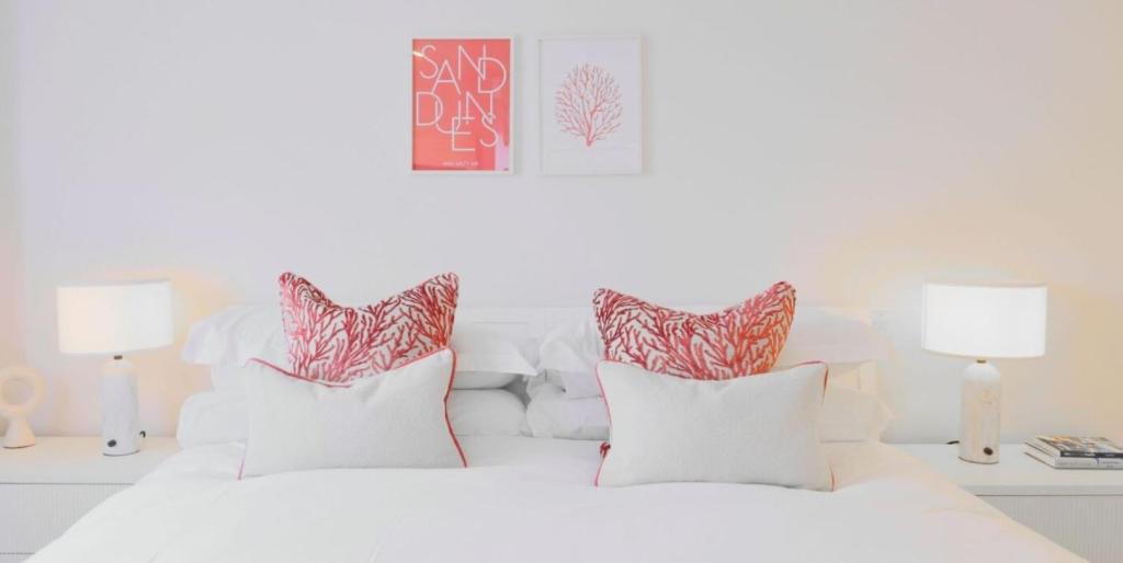 Hotel St Moritz Hotel –  Bedspread