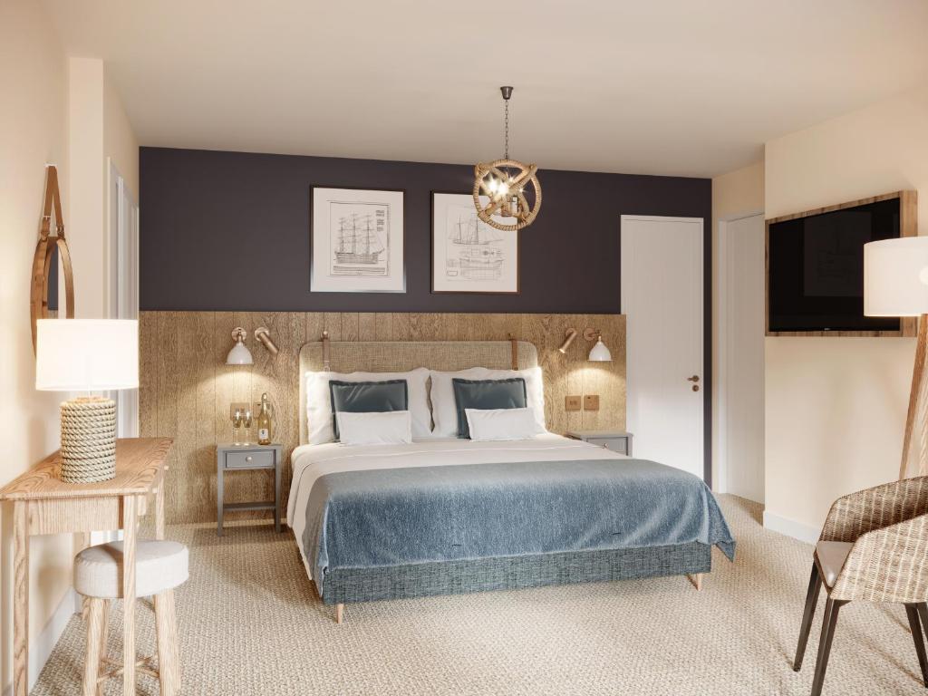 St Michaels Resort, Falmouth – En-suite bedroom